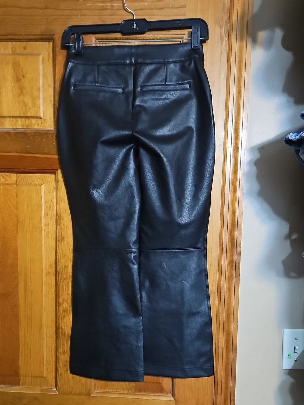 Spanx Leather-Like Kick Flare Black Mid-Rise Pants-NWT